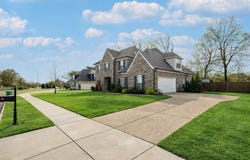6261 LONGMIRE Loop W, Arlington, TN 38002