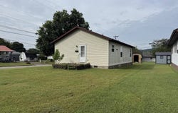1000 Gallatin Street, Ravenswood, WV 26164