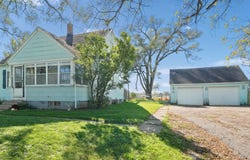 6867 Dutton Avenue SE, Caledonia, MI 49316