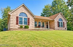 4038 E Doe Valley Pkwy, Brandenburg, KY 40108