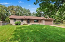 2001 102nd Avenue NW, Coon Rapids, MN 55433