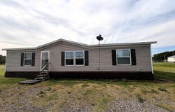 12798 Griffin Road, Des Arc, AR 72040