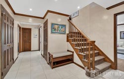 39 Independence Drive, East Brunswick, NJ 08816