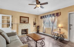 10 SW 72nd Ave, Miami, FL 33144