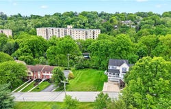 Lantern Hill Dr, Pittsburgh, PA 15236
