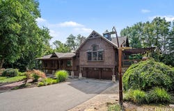 5501 Canyon River Drive NE, Ada, MI 49301