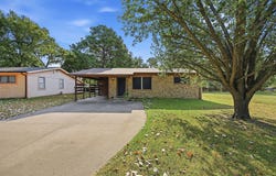 2050 Avon Drive, Denison, TX 75020