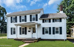 6 New Brunswick Avenue, Matawan, NJ 07747