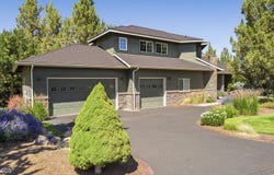 2390 Osprey Drive, Redmond, OR 97756