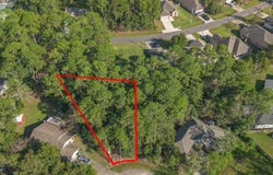8412 Amoka Court, Diamondhead, MS 39525