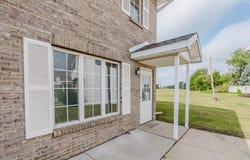 23 Fetzer Drive, Bloomington, IL 61704