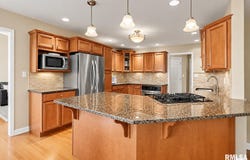 4602 COVINGTON Lane, Quincy, IL 62305