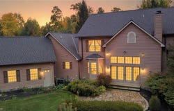 11440 Glenmora Drive, Chardon, OH 44024