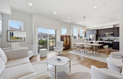 2218 E Main Street, Ventura, CA 93001