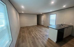 1085 Spring Bay Rd, East Peoria, IL 61611