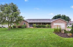 922 Fairway Drive, Howard, OH 43028