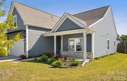 3038 Pinehills Way, Mount Holly, NC 28120