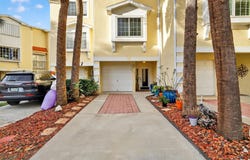 140 BRENT Circle, OLDSMAR, FL 34677