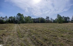 0 S 27 ROAD, CADILLAC, MI 49601