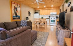 92 Highlands Dr., Hunter, NY 12442