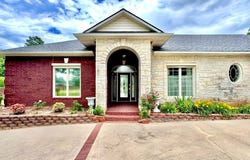 2012 Hardy Springs Rd, Mc Alester, OK 74501