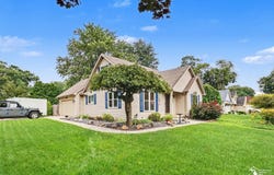 1364 Brandywine Street, Temperance, MI 48182
