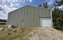 1058 MULBERRY Ave, Selmer, TN 38375