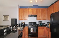 2409 W 32nd Place, Chicago, IL 60608