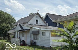 208 E 8th Street, Muncie, IN 47302