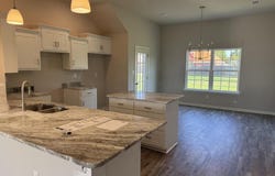 102 COWLING CV, Marion, AR 72364