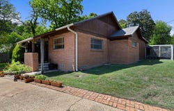 500 W Marshall Ave, Gladewater, TX 75647
