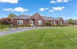 600 Covington Drive, Waterloo, IL 62298