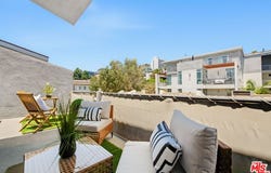 1222 N Kings Rd, West Hollywood, CA 90069