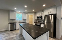 1 Cherry Lane, Olmsted Township, OH 44138