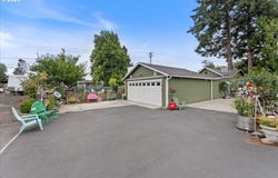 1433 NE 201ST Ave, Fairview, OR 97024