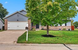 6401 Long Timber Drive, O'Fallon, MO 63368