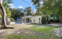 157 Navajo Street, Plantation Key, FL 33070