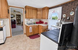 286 Hunt LN, Laurel Springs, NC 28644