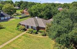 3009 Willow Run Drive, Conway, AR 72032