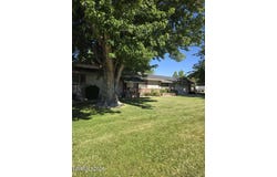 14 Willow Drive, Yerington, NV 89447