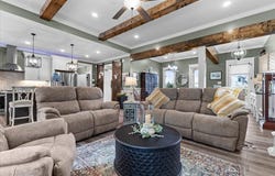 151 Park Way Ave, Moneta, VA 24121