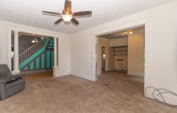 334 E Rollins St, Moberly, MO 65270