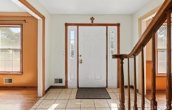 22 Ditmars Circle, Hillsborough, NJ 08844
