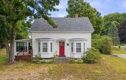 18 Maple Street, North Berwick, ME 03906