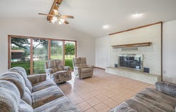 1226 U.S. 90, Flatonia, TX 78941