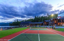 40 Palouse Dr, Nordman, ID 83848
