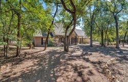 9645 Oak Meadow Lane, Pilot Point, TX 76258