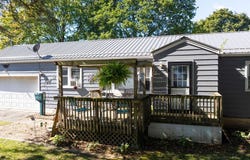 22 Sixth St., Shelby, OH 44875