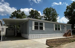 1 Cherry Lane, Olmsted Township, OH 44138
