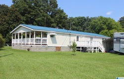 1025 LAMON CHAPEL LOOP, JASPER, AL 35503